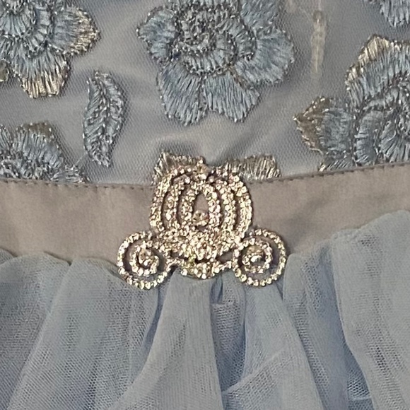 Disney Cinderella dress - Picture 3 of 3
